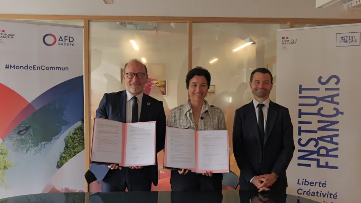 L’Agence française de développement (AFD) et l’Institut français réaffirment leur partenariat avec un nouvel accord-cadre dans lequel s’inscrit également Expertise France