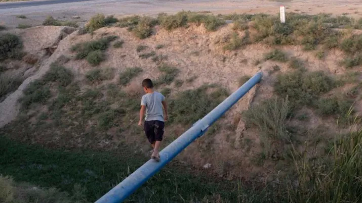 Le projet a pour objectif de renforcer les systèmes d’eau potable et les capacités des en-treprises publiques de gestion de l’eau et de l’assainissement en Ouzbékistan.