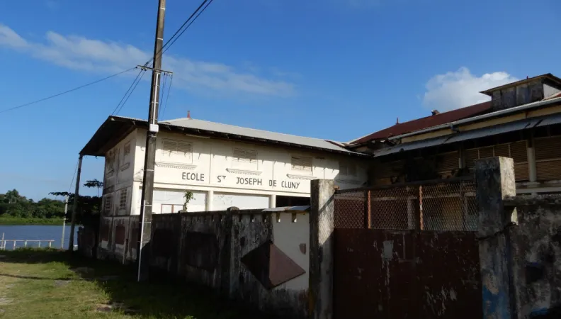 école Saint-Joseph de Cluny, éducation, Guyane