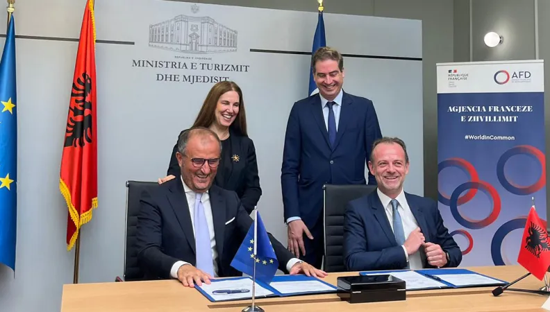 Signature d'un nouveau projet AFD-UE en Albanie pour soutenir l'économie circulaire dans les municipalités