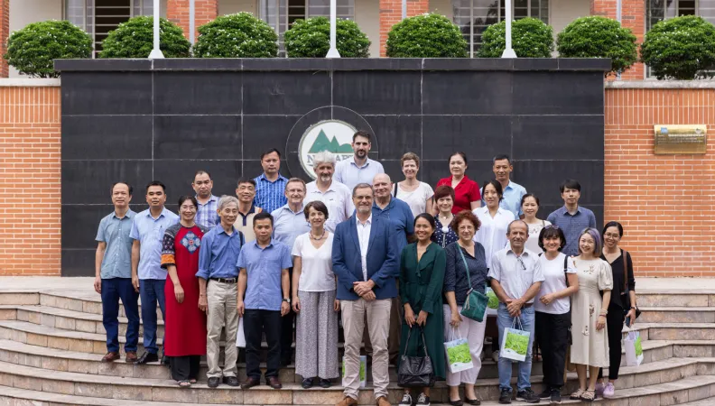 Marie-Hélène Loison en visite au Vietnam