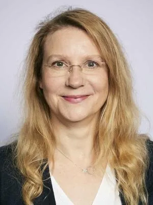 Anne Muxart, directrice de la Conformité